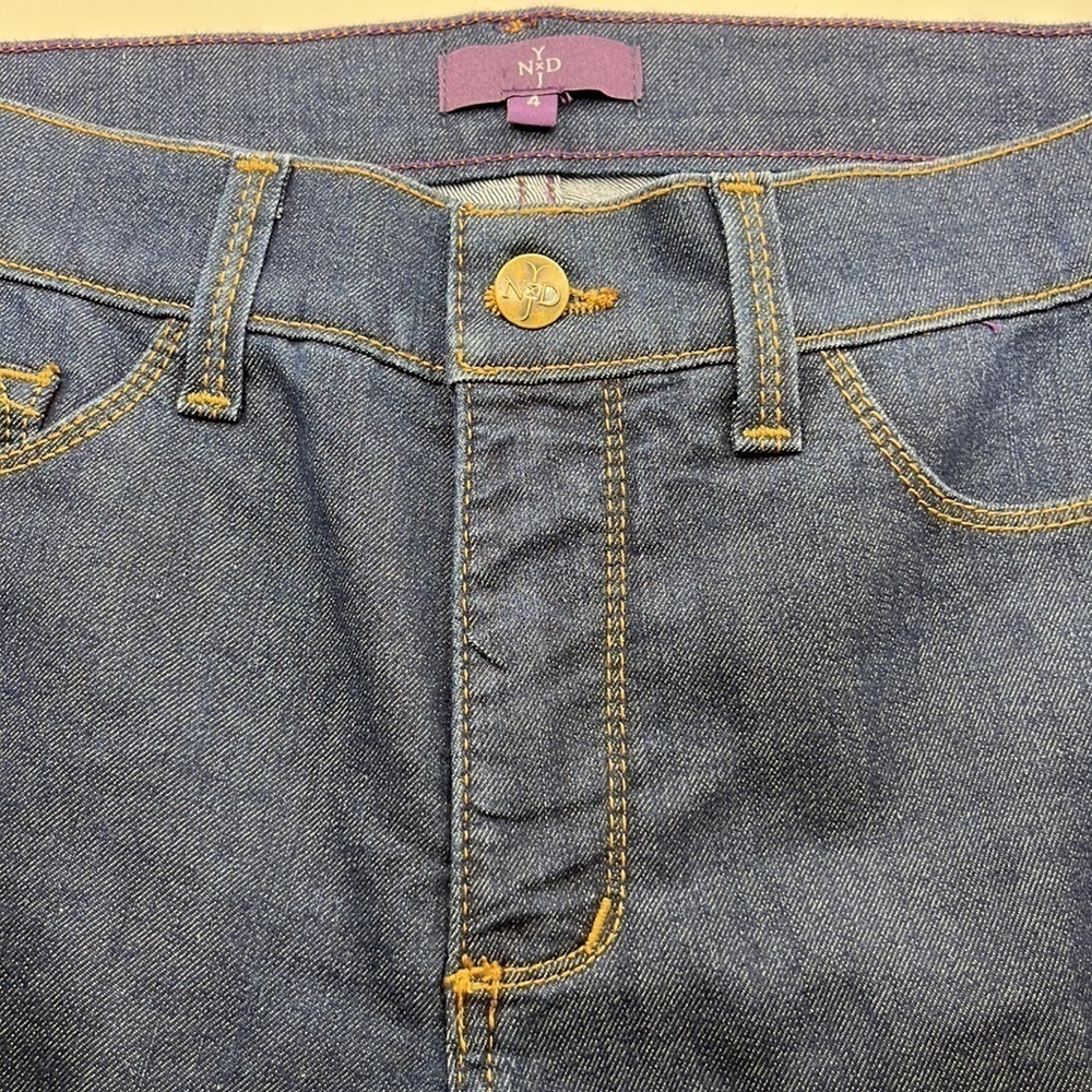 NYDJ Bootcut Flare Mid Rise Size 4 - Picture 15 of 16